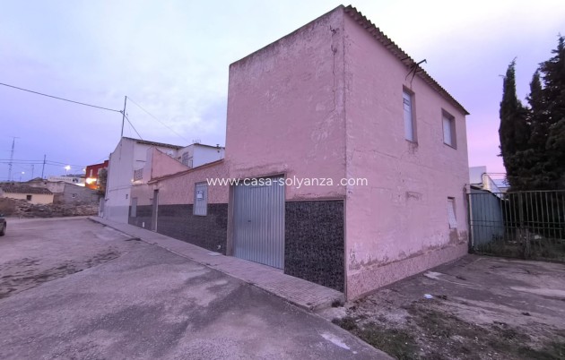 Revente - Maison de ville - Yecla - Inland