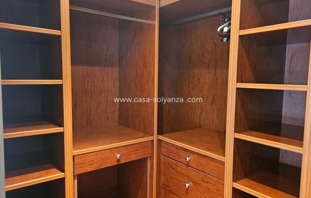 Reventa - Apartamento / piso - Torrevieja - Center