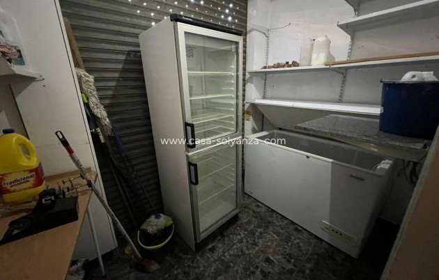 Revente - Commercial - Dolores - Center