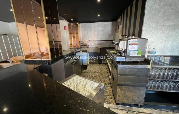 Revente - Commercial - Dolores - Center