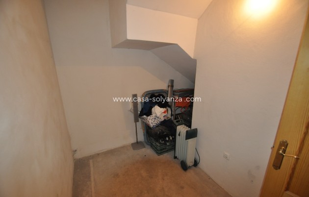 Revente - Maison de ville - Pinoso - Inland