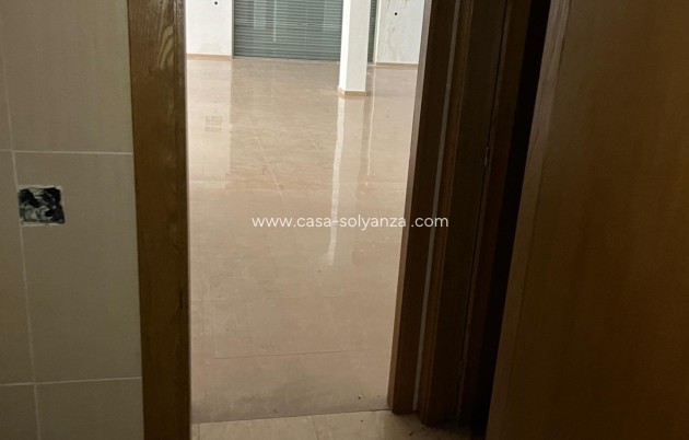 Revente - Commercial - Torrevieja - Playa de los Locos