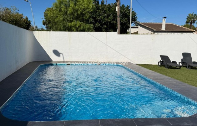 Revente - Villa - Torrevieja - Los Balcones