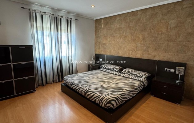 Revente - Villa - Torrevieja - Los Balcones