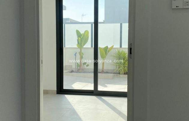 Revente - Villa - Torrevieja - Los Balcones