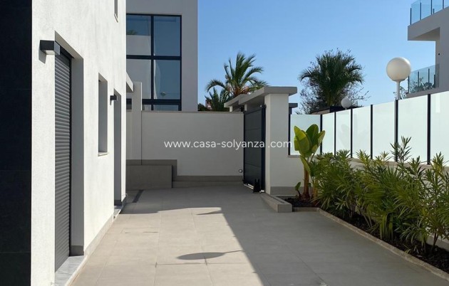 Revente - Villa - Torrevieja - Los Balcones