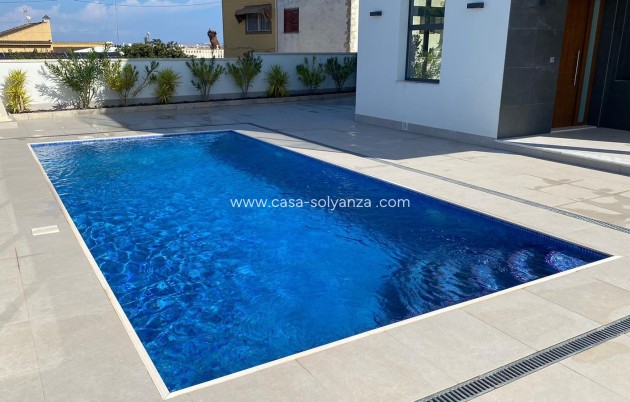 Revente - Villa - Torrevieja - Los Balcones