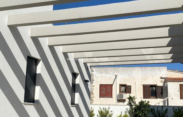 Revente - Villa - Torrevieja - Los Balcones