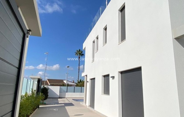 Revente - Villa - Torrevieja - Los Balcones