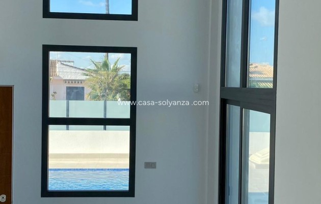 Revente - Villa - Torrevieja - Los Balcones