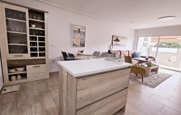 Revente - Appartement - Torrevieja - La Siesta