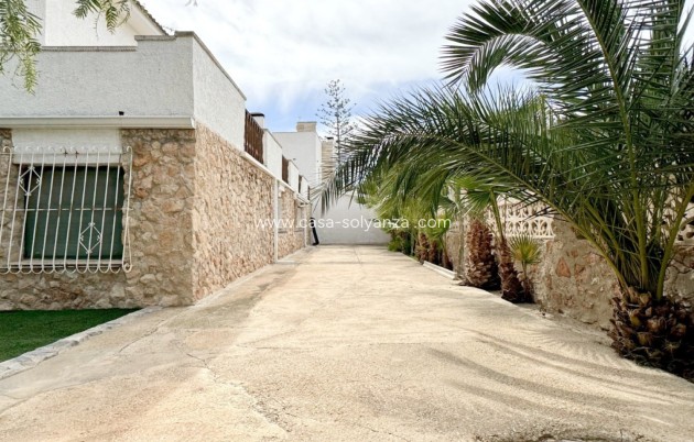 Revente - Villa - Orihuela Costa - Costa Blanca