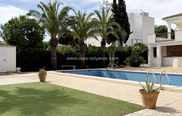 Revente - Villa - Orihuela Costa - Costa Blanca