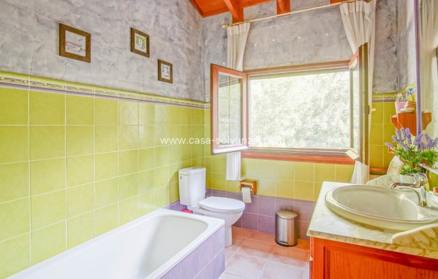 Revente - Commercial - Orba - Inland