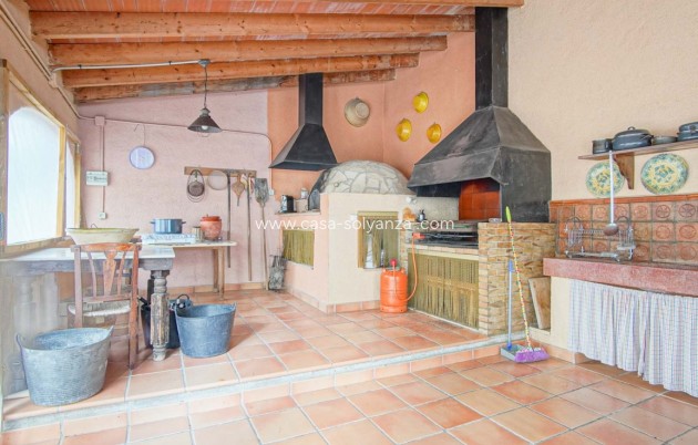 Revente - Commercial - Orba - Inland