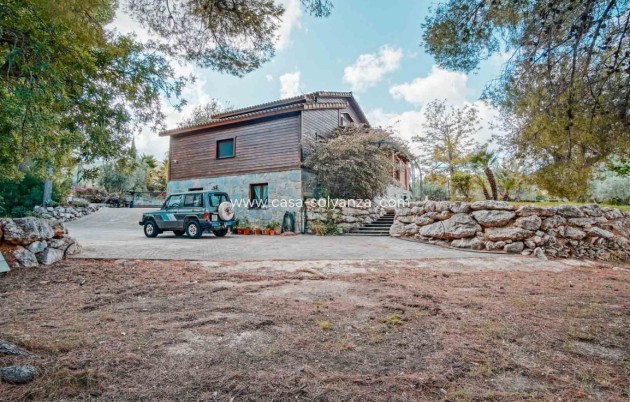 Revente - Commercial - Orba - Inland