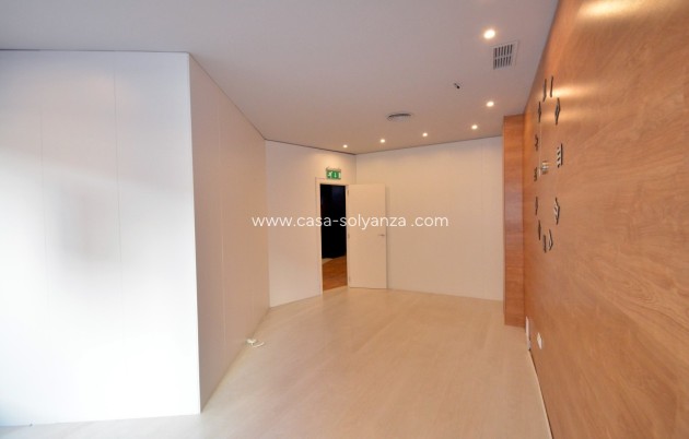 Revente - Commercial - Guardamar del Segura - Costa Blanca