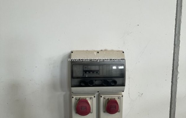 Revente - Commercial - Hondón de las Nieves - Inland