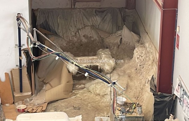 Revente - Commercial - Hondón de las Nieves - Inland