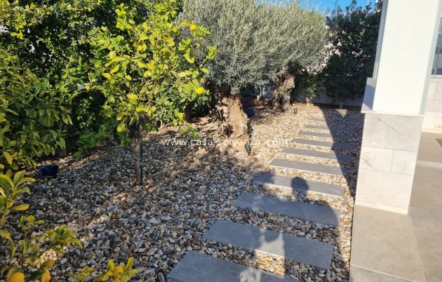 Resale - Villa - Benijofar