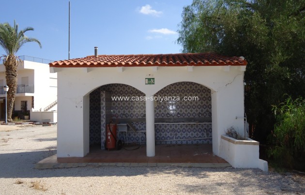 Revente - Commercial - Fortuna - Inland