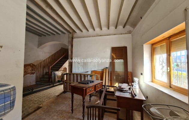 Herverkoop - Herenhuis - Pinoso - Inland