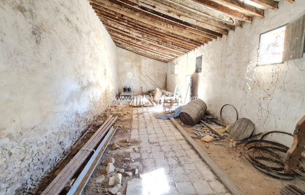 Revente - Maison de ville - Pinoso - Inland