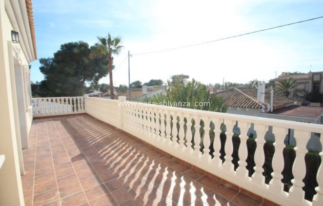 Revente - Villa - Orihuela Costa - Costa Blanca