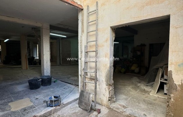 Resale - Commercial - Alicante - Campoamor