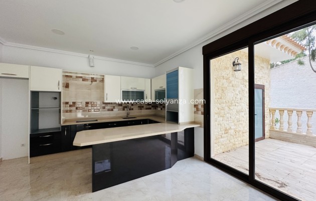 New Build - Villa - Dehesa De Campoamor
