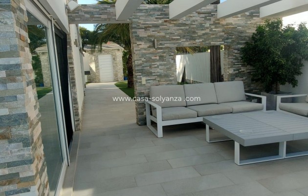 Revente - Villa - Orihuela Costa - La Zenia