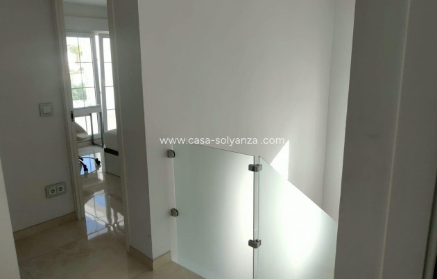 Revente - Villa - Orihuela Costa - La Zenia