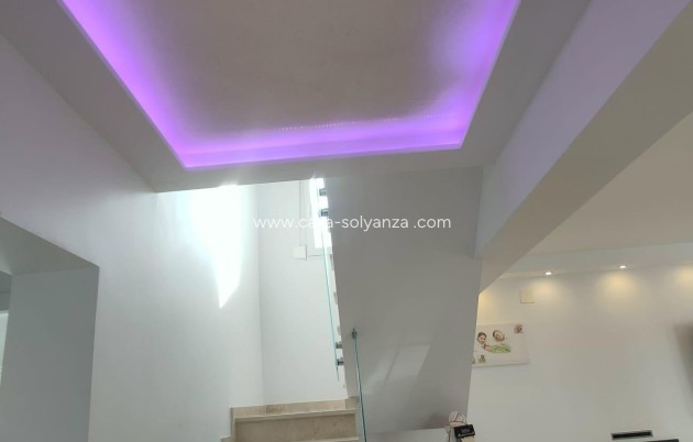 Revente - Villa - Orihuela Costa - La Zenia