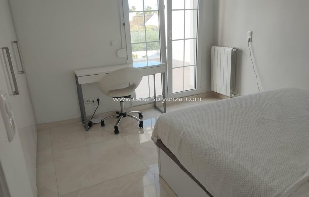 Revente - Villa - Orihuela Costa - La Zenia