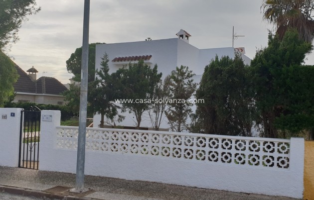 Herverkoop - Villa - La Zenia - Costa Blanca