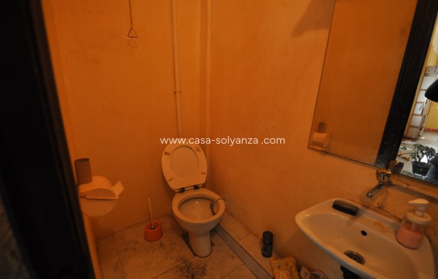 Wiederverkauf - Kommerziell - Petrer - Inland