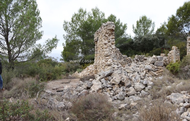 Revente - Land - Jalón - Inland