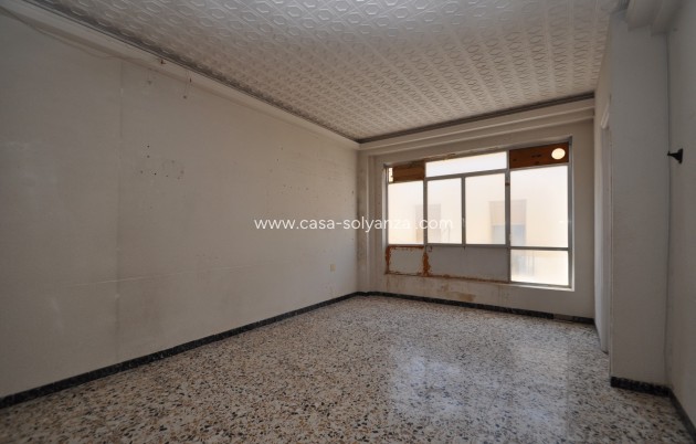 Revente - Appartement - Pinoso - Inland