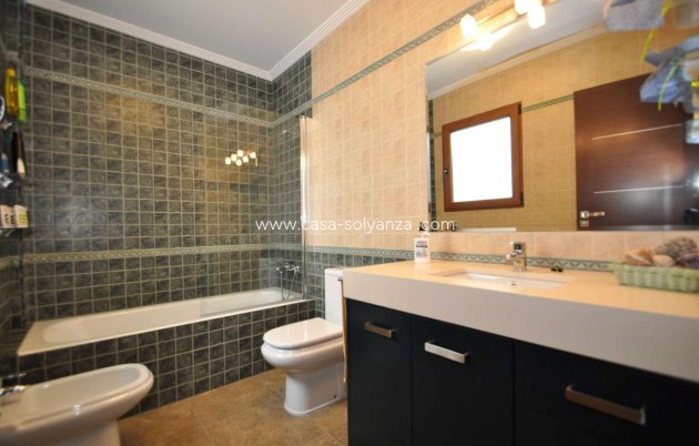 Revente - Maison de ville - Pinoso - Inland