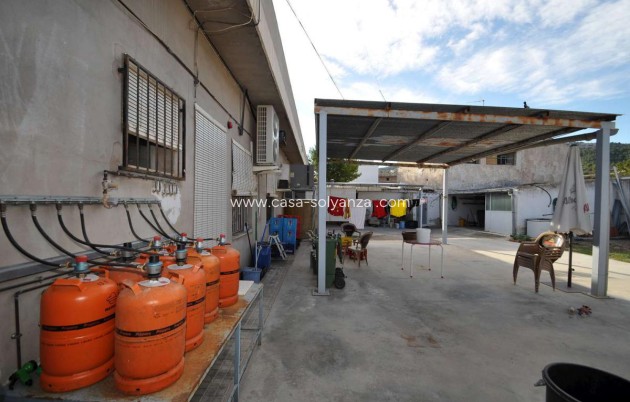 Revente - Commercial - Monóvar - Inland