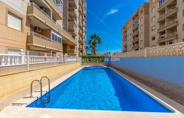 Wiederverkauf - Wohnung - Torrevieja - Center