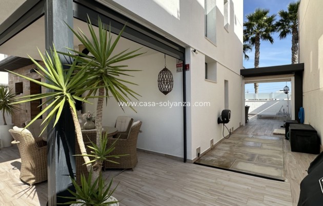 Wiederverkauf - Villa - Orihuela Costa - Costa Blanca