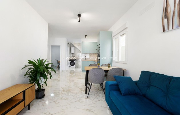 Revente - Villa - Torrevieja - El chaparral