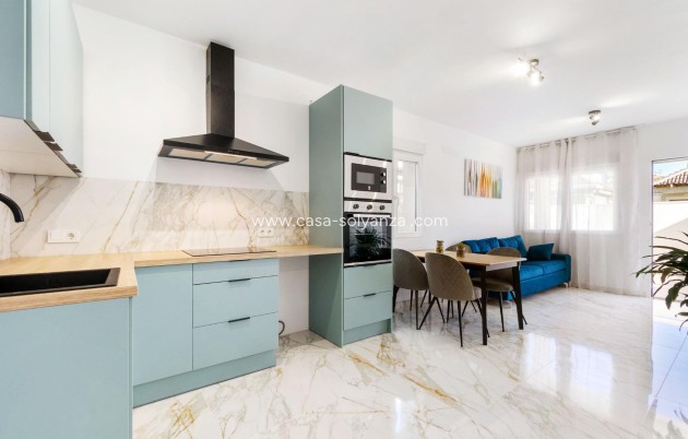 Revente - Villa - Torrevieja - El chaparral