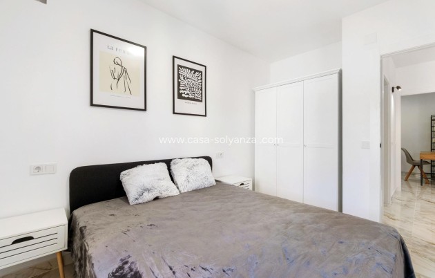 Revente - Villa - Torrevieja - El chaparral