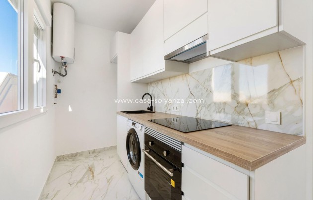 Revente - Villa - Torrevieja - El chaparral