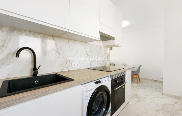 Revente - Villa - Torrevieja - El chaparral