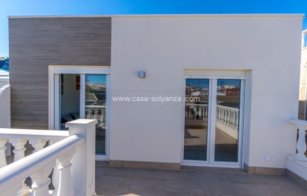Revente - Villa - Torrevieja - El chaparral