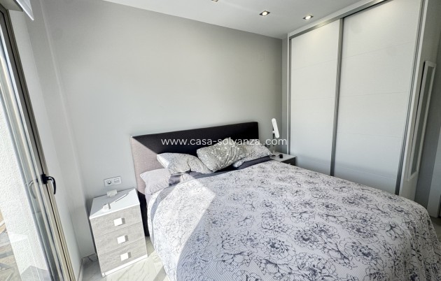 Wiederverkauf - Villa - Villamartin - Villamartín