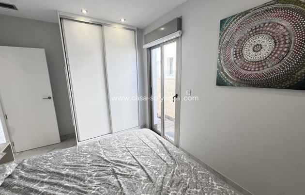 Wiederverkauf - Villa - Villamartin - Villamartín